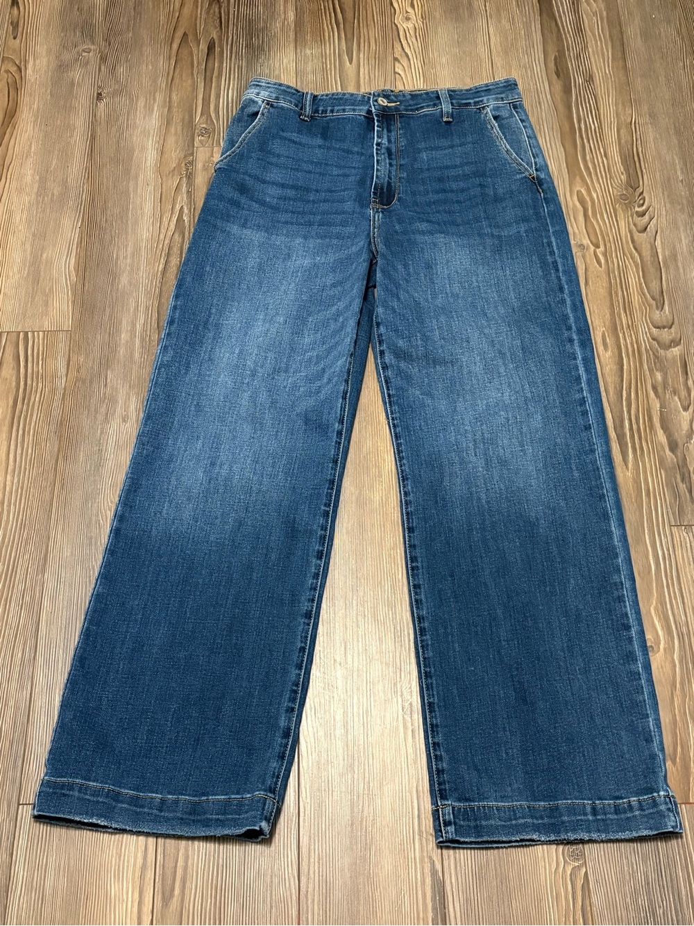 KanCan High Rise Wide Leg Trouser Jeans Medium Wash Blue Size 13 30 KC7127M